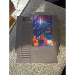 Nintendo NES Tetris Super Mario Bros Duck Hunt Super Mario Bros 2 Video Game Lot